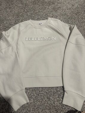 lululemon athletica Cream Logo Crewneck Sweatshirt